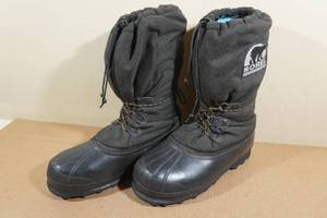 lot 183 image: Sorel Winter Boots -Size 13