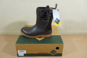lot 206 image: Muck Boot Womens Original Pull-On Mid Boots -Size 5