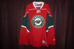 lot 215 image: Minnesota Wild Jersey -Mens XL