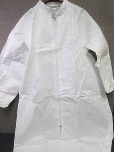 Case of 25 Fisher XL White Disposab...