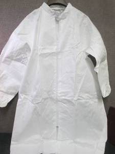 Case of 25 Fisher XL White Disposab...