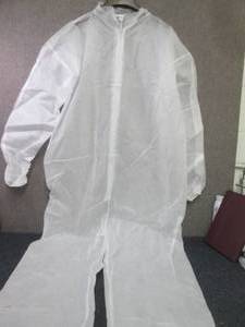 Case of 50 XL White Zip Disposable ...