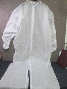 Case of 50 XL White Zip Disposable ...