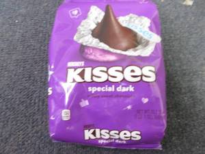 32.1 oz Hersheys Special Dark Kiss...