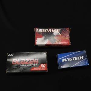 lot 15 image: 9MM LOT OF AMMUNITION