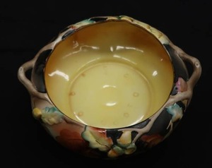 lot 28 image: NORITAKE BOWL BOLD COLORS MADE IN CHINA