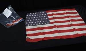 lot 48 image: VINTAGE 48 STAR FLAG