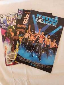 lot 137 image: DC Brightest Day Justice League Generation Lost 1st Issue E. Jul 10, Comic Books