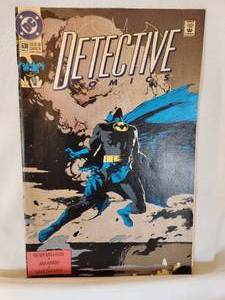 lot 152 image: DC Detective Comics Aug No. 378, 596 Jan 89, & 638 Nov 91 Comic Books