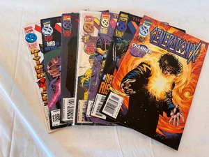 lot 189 image: Marvel Comics X-Men Deluxe Jan, Aug, Sept, Nov, Dec 1995 & Jan Direct Edition & Jan 1996
