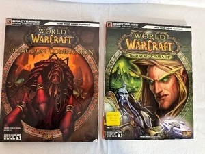 lot 325 image: World of Warcraft Official Strategy Guides
