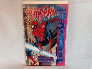 lot 101 image: Marvel Annual The Amazing Spider-Man 1989, 1997, and 2001 Comic Books