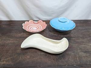 lot 55 image: Three Pieces Of Dcor