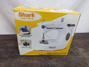 lot 80 image: Shark Euro-Pro X Sewing Machine