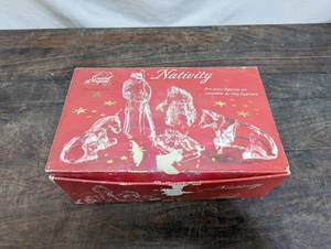 lot 96 image: Cristal DArques Nativity Set