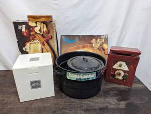 lot 99 image: Collection Of Household Items