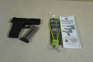 lot 9 image: Smith & Wesson M&P Shield EZ .30 Super Carry Semi-Auto Pistol - 2 Magazines