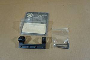 lot 38 image: RWS Air Rifle 30mm Lock Down Mount