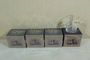 lot 71 image: 4 Rocks Glasses with Embedded Bullets - Love Guns