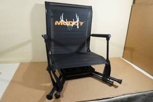 lot 77 image: Muddy MUD-MGS400 Swivel Ground Hunting Chair