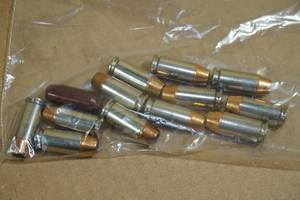 lot 137 image: 12 Rounds Loose .40 S&W JHP Ammo