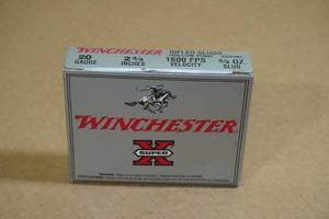 lot 184 image: 5 Winchester Super-X 20 Gauge 2-34 Rifled HP Slugs