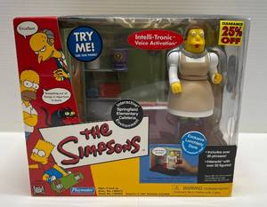 2002 Playmates The Simpsons Exclusive Lunchlady Doris Intelli-Tronic Voice Activation (NIB)