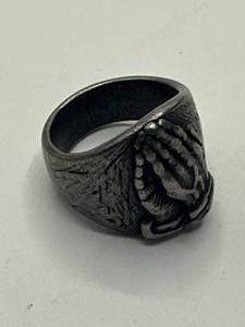 Praying Hands Ring Size 11