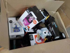 lot 5 image: Box of New Overstocks