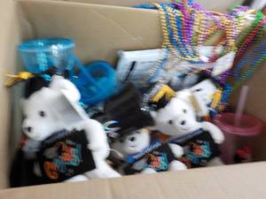 lot 8 image: Box of New Overstocks