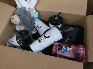 lot 15 image: Box of New Overstocks