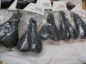 lot 94 image: 5 Bikeroo Bike Saddles For Men...