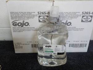 lot 110 image: 4 x 2 liter Jugs GOJO Hand Cleaner