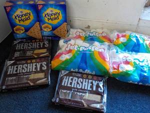 lot 120 image: 2 Boxes Honey Maid Graham Crackers, 4 bags Jet Puffed Marshmallows and 3 - 6 packs Full Size Candy Bars