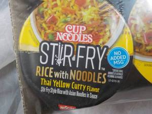lot 199 image: 6 pack Thai Yellow Curry Flavor Stir Fry Cup Noodles