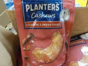 lot 208 image: 12 x 5 oz Bags Planters Cashews Cinnamon and Brown Sugar best date 092023