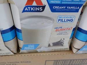 lot 222 image: 3 packs 4 x 11 oz Bottles Atkins Creamy Vanilla Shakes Best by 11112023