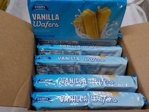 lot 242 image: 12 x 8 oz Pampa Vanilla Wafers 
