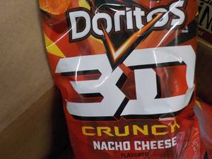 lot 253 image: 8 x 7 14 oz bags Doritos 3D Crunch Nacho Cheese Snacks past best date