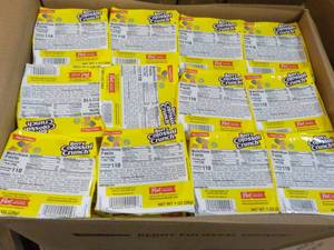 lot 263 image: 96 x 1 oz Bowls Malt O Meal Berry Colossal Crunch Cereal past best date
