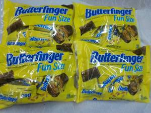 lot 265 image: 4 x 10.0 oz bags Butterfinger Fun Size Bars past best date