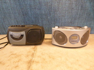 2 Radios