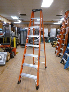 Louisville 8 Ladder