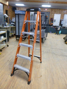 Husky 8 Ladder