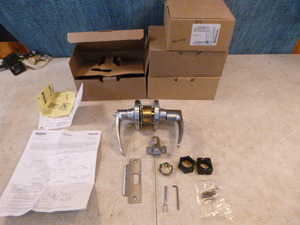 4 Falcon T-Series Lever Lock