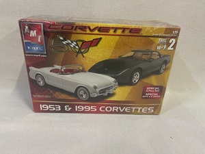 lot 36 image: 1953 & 1995 Corvettes