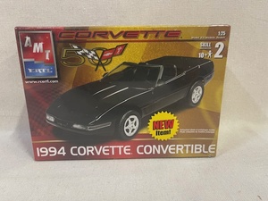 lot 31 image: 1994 Corvette Convertible - Factory Sealed