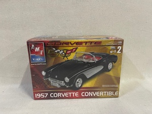 lot 4 image: 1957 Corvette Convertible - Factory Sealed