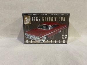 lot 70 image: 1964 Galaxie 500 - Factory Sealed