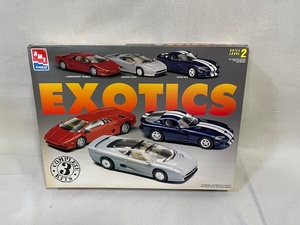 lot 53 image: Lot of 5 model cars - OPENED BOX